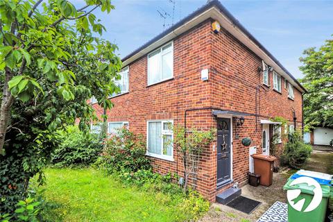 2 Clydon Close, Erith, DA8 3AX
