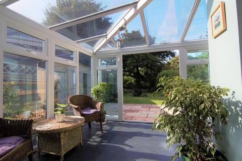11 Bushythorn Road, Chew Stoke, Bristol, BS40 8XP