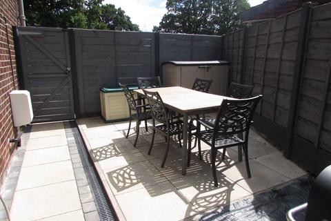 88 Broadoak Road, Manchester, M22 9WE
