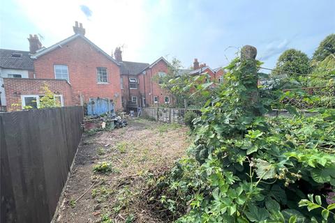 18 Course Road, Ascot, SL5 7HL