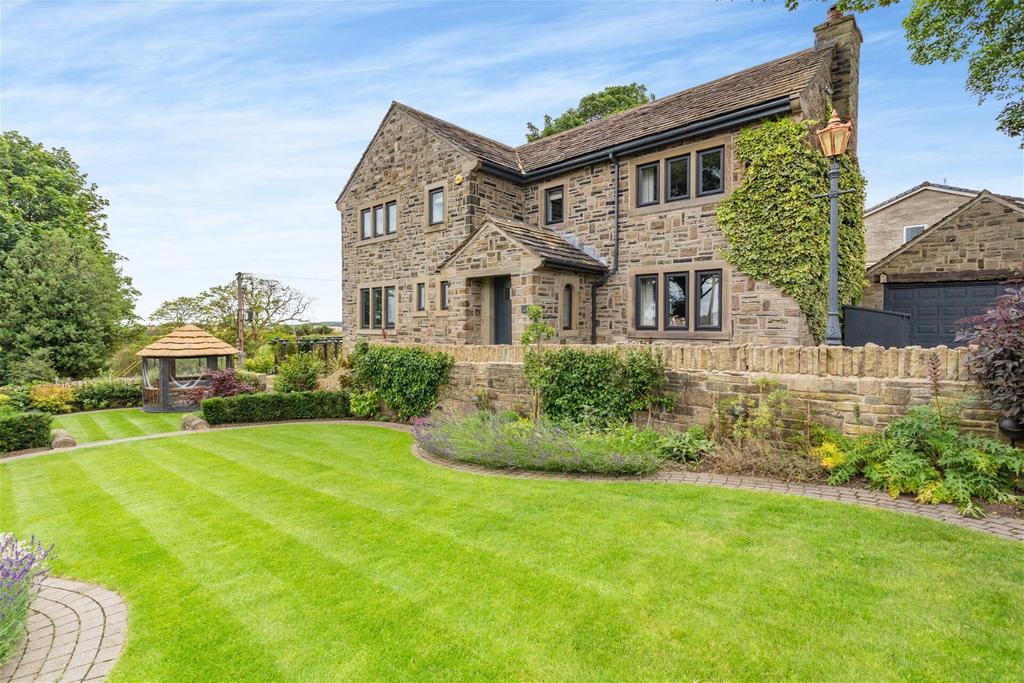 Rectory Lane, Emley, Huddersfield, HD8 9RR 4 bed detached house for