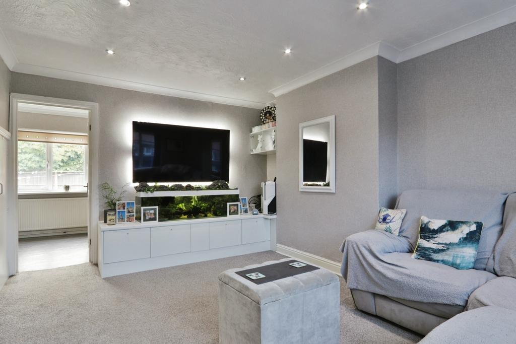 Barnsley Street, Hull, HU8 7SZ 2 bed end of terrace house for sale £