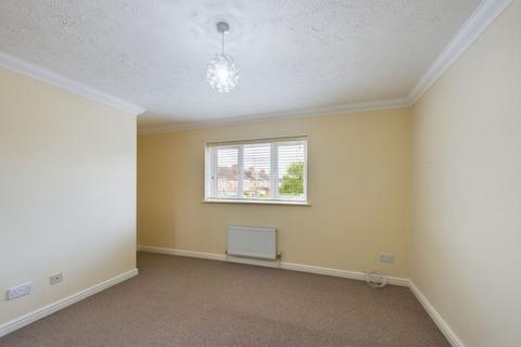 63 Barry Road, Northampton, NN1 5JS