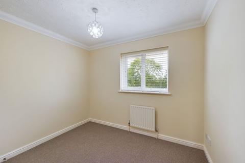 63 Barry Road, Northampton, NN1 5JS