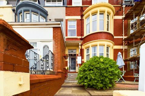 7 bedroom terraced house for sale, Willshaw Road, Blackpool, FY2