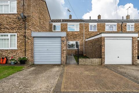 2 bedroom terraced house to rent, Orchard Close,  Stoke Mandeville,  HP22