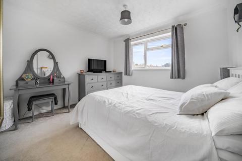 2 bedroom terraced house to rent, Orchard Close,  Stoke Mandeville,  HP22