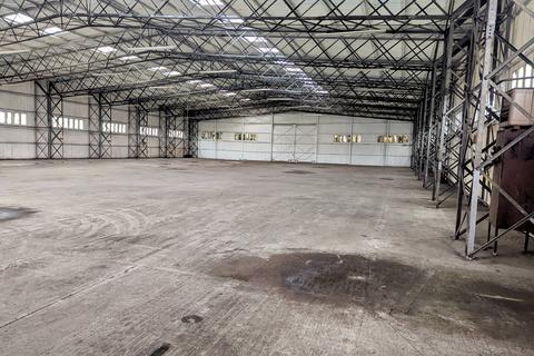 Distribution warehouse to rent, Lathalmond, Dunfermline KY12