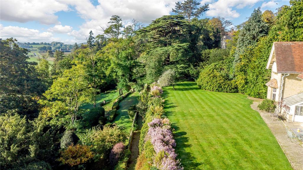 Garden &amp; View