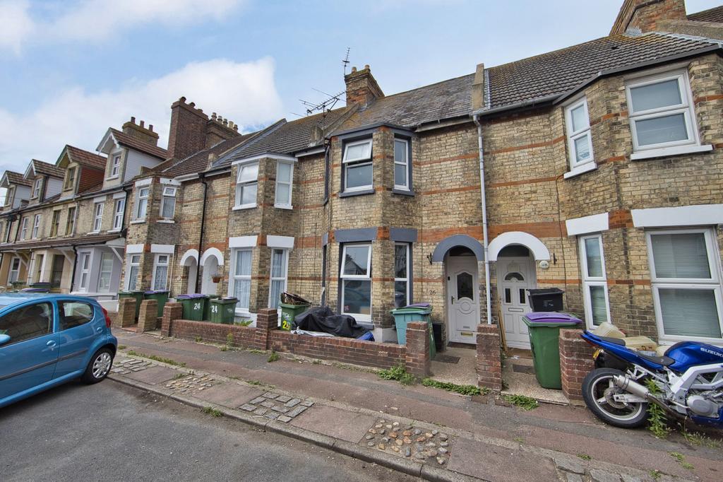 Gardens, Folkestone, CT19 3 bed terraced house for sale £250,000