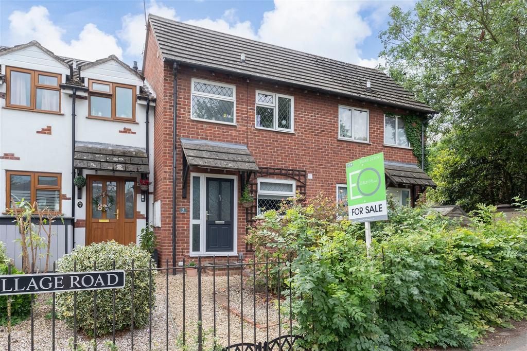 Gara Close, Swindon Village, Cheltenham, GL51 9TW 2 bed terraced house