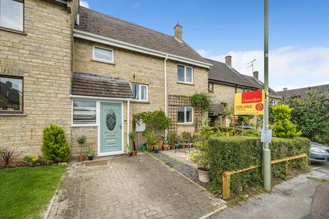 3 Blakes Avenue, Witney, OX28 3SX