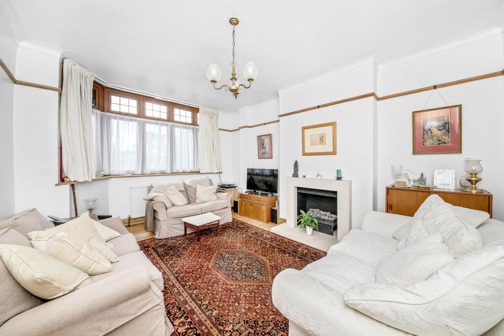 Auckland Hill, West Norwood, London, SE27 3 bed house for sale £750,000