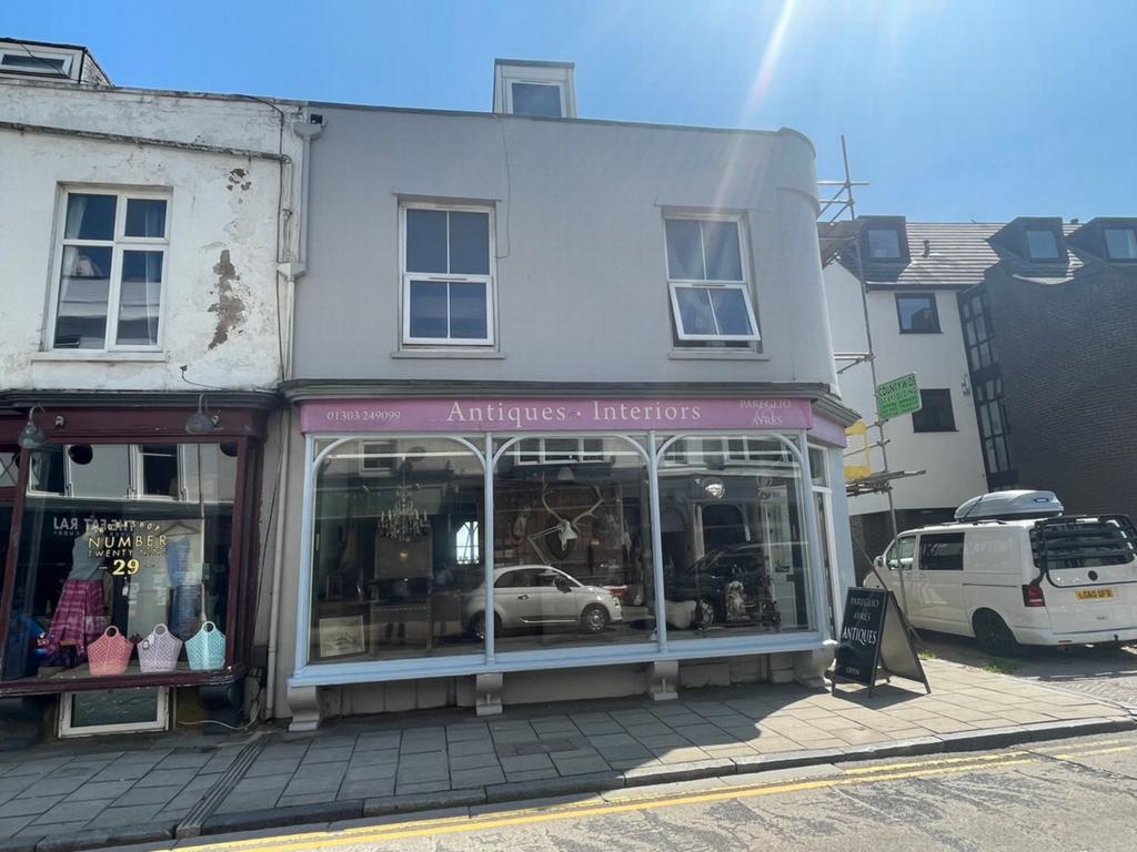 Sandgate High Street, Sandgate, CT20 Shop £850 pcm (£196 pw)