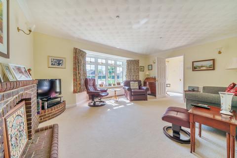 4 bedroom detached house for sale, Hearne Gardens, Shirrell Heath, Southampton, Hampshire, SO32