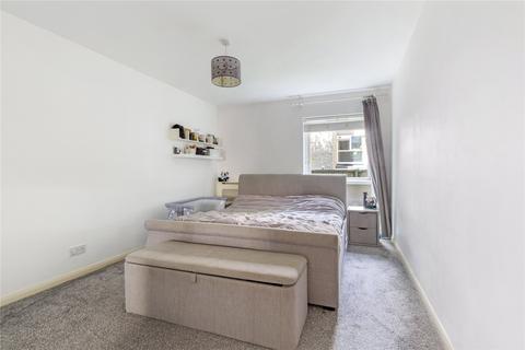 Flat 3, Lesley Court, 2 Harcourt Road, Wallington, SM6 8AZ