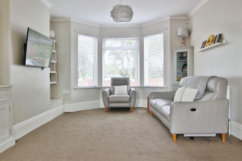 250 Pickering Road, Hull, HU4 7AB