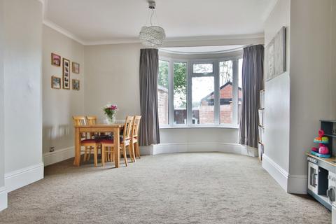 250 Pickering Road, Hull, HU4 7AB