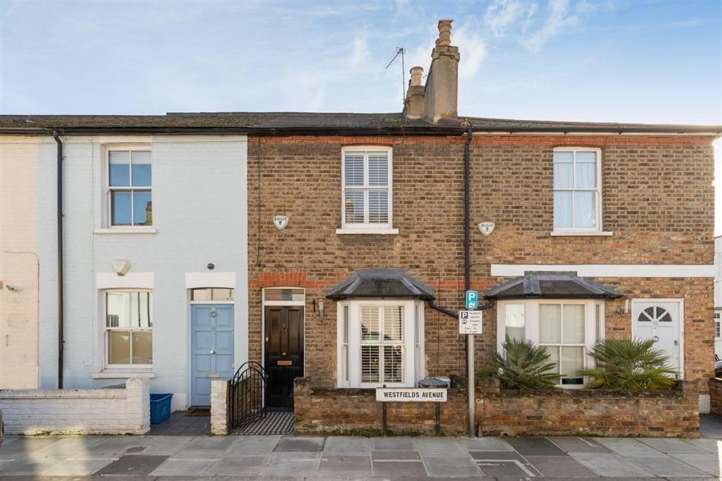 Westfields Avenue, Barnes, London, SW13 3 bed terraced house to rent £3,750 pcm (£865 pw)