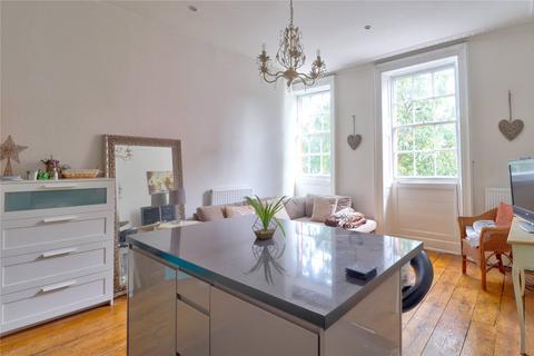 60a High Street, Godalming, GU7 1DU