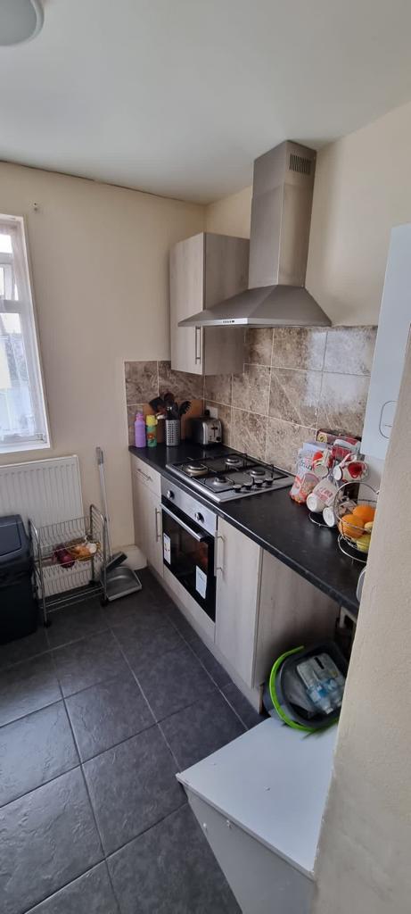 A Lovely 1 Bedroom Flat to Rent in Chigwell