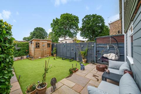 3 bedroom terraced house for sale - Copse Side, Godalming, Surrey, GU7