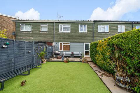 3 bedroom terraced house for sale - Copse Side, Godalming, Surrey, GU7