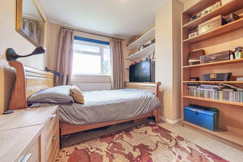 11 Copse Side, Godalming, GU7 3RU