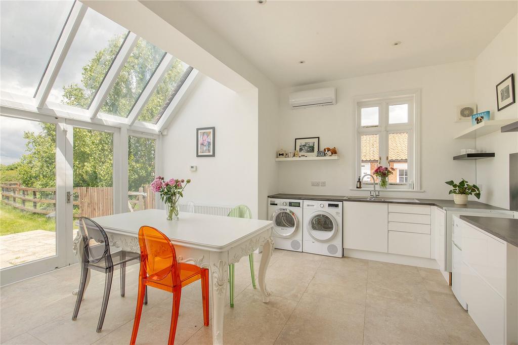 Summer Kitchen