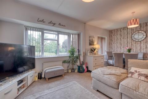 257 Salters Lane, Redditch, B97 6LD