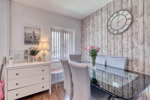 257 Salters Lane, Redditch, B97 6LD