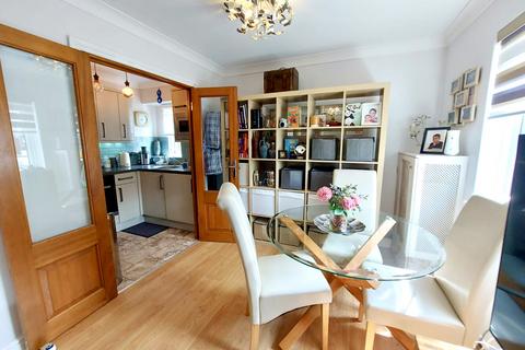 15 College Close, Grays, RM17 5UP