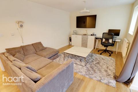 1 bedroom apartment for sale, New Mossford Way, Barkingside