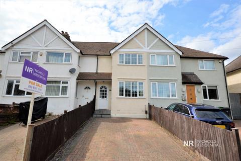 31 Thrigby Road, Chessington, KT9 2AH
