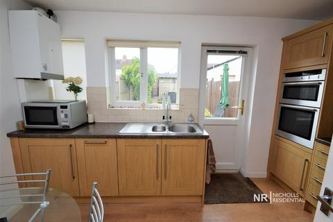 31 Thrigby Road, Chessington, KT9 2AH