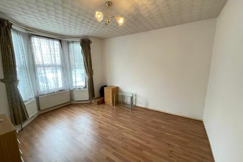 undefined, Priory Avenue,