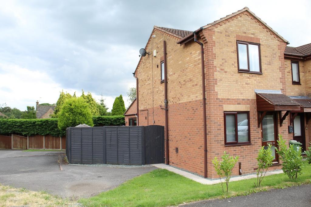 Ashton Close, Swanwick, Derbyshire. DE55 1HG 2 bed end of terrace house