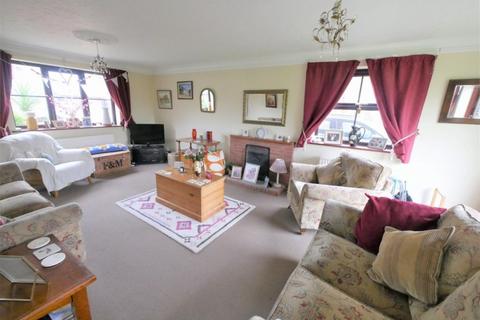 4 bedroom detached house for sale, Upper Street, Witnesham