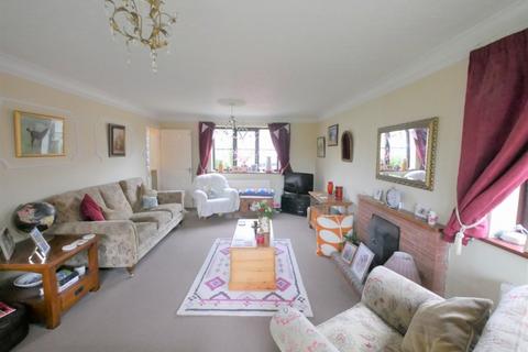 4 bedroom detached house for sale, Upper Street, Witnesham