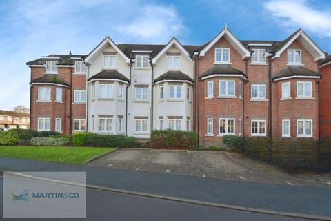 Trenchard Close, Walton On Thames