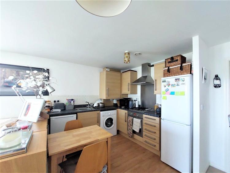 Living Room/kitchen