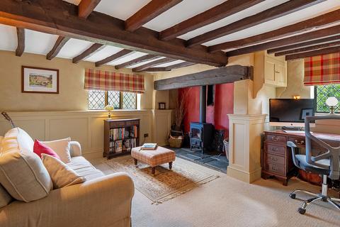 3 bedroom cottage for sale, Knightcote, Southam, Warwickshire CV47 2SF