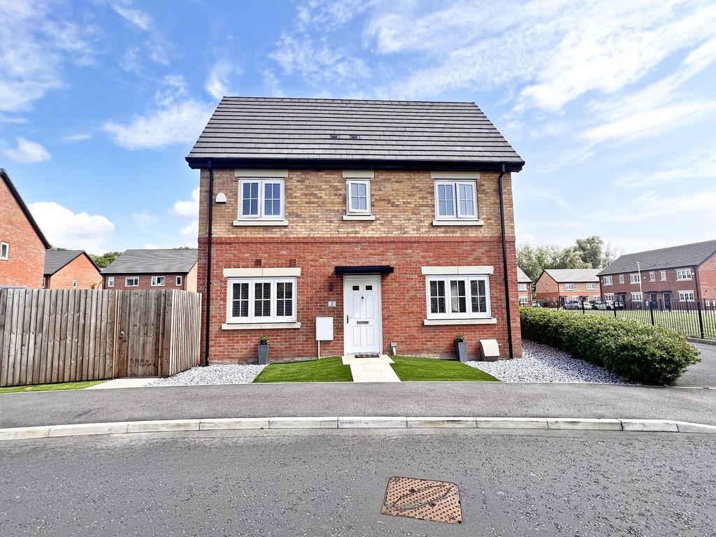 Adelphi Grove, Widnes 3 bed semidetached house to rent £1,200 pcm (£