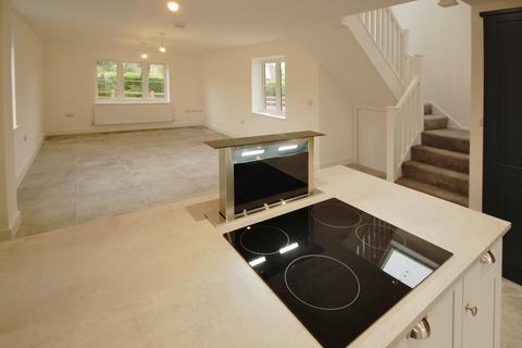 3 bedroom detached house for sale, Main Street, Fulstow LN11 0XF