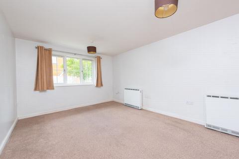 1 bedroom apartment to rent, Woodside Court, Farnborough, GU14