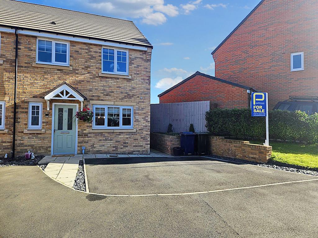 Young Drive, Dinnington, Newcastle upon Tyne, Tyne and Wear, NE13 7NW 3