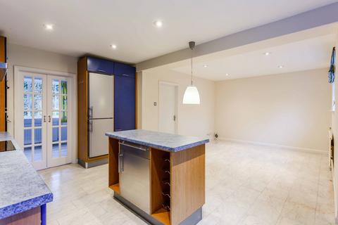 4 bedroom detached house to rent, Mellersh Hill Road, Wonersh, Guildford, GU5