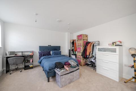 undefined, Castle Street, Guildford, GU1