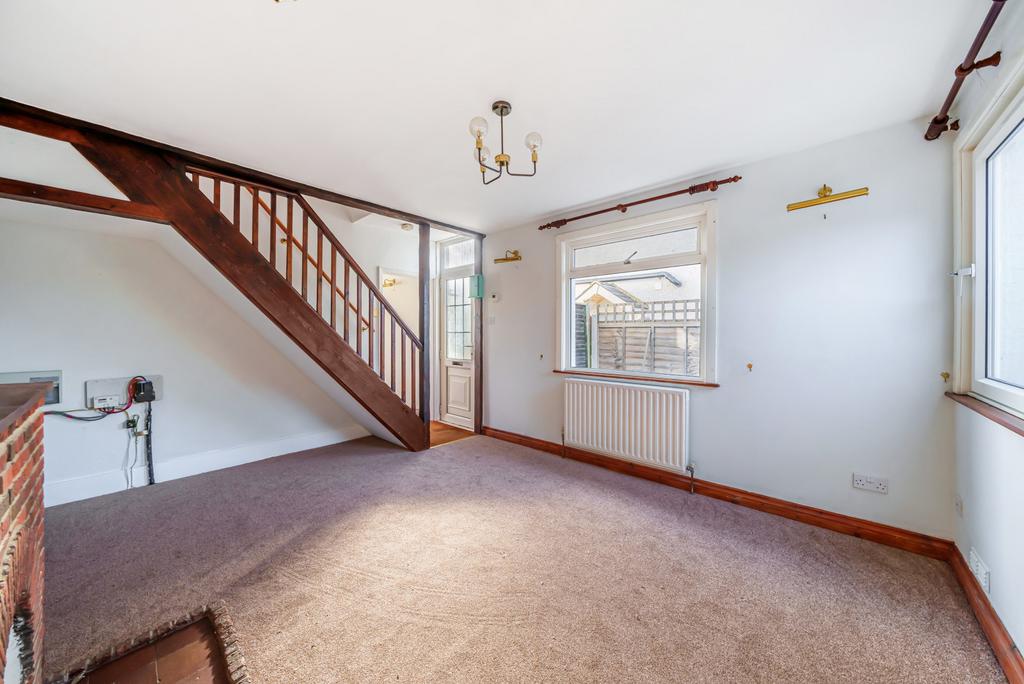 Long Reach, West Horsley, Leatherhead, KT24 2 bed semidetached house