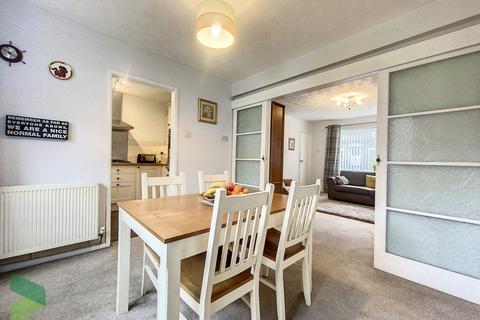 3 Ellesmere Road, Darwen, BB3 1HT